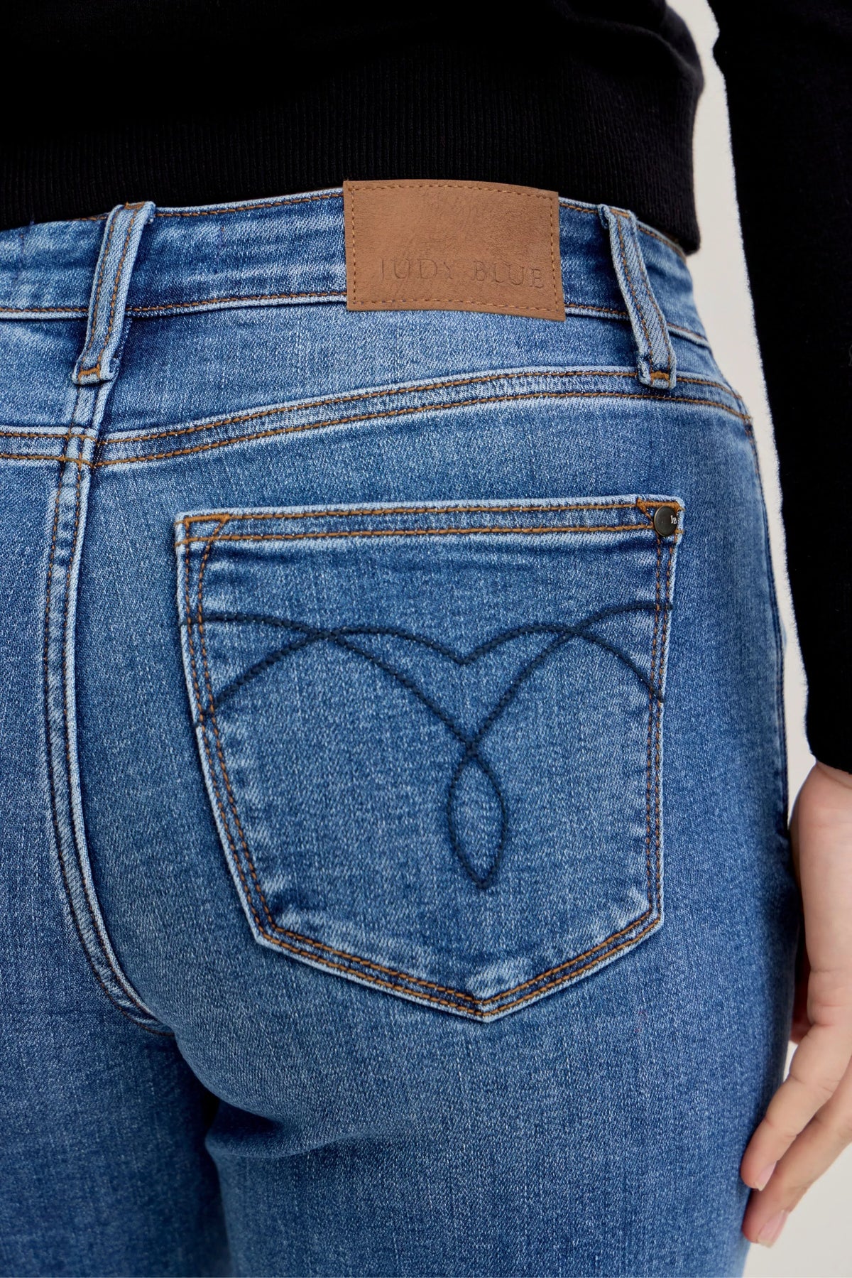 Judy Blue Full Size Mid Rise BF Classic Cuffed Jeans Plus Size