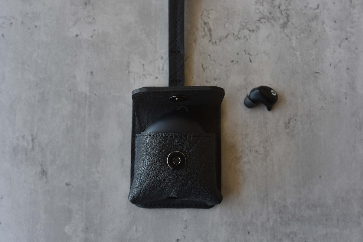 Leather Airpod Holder