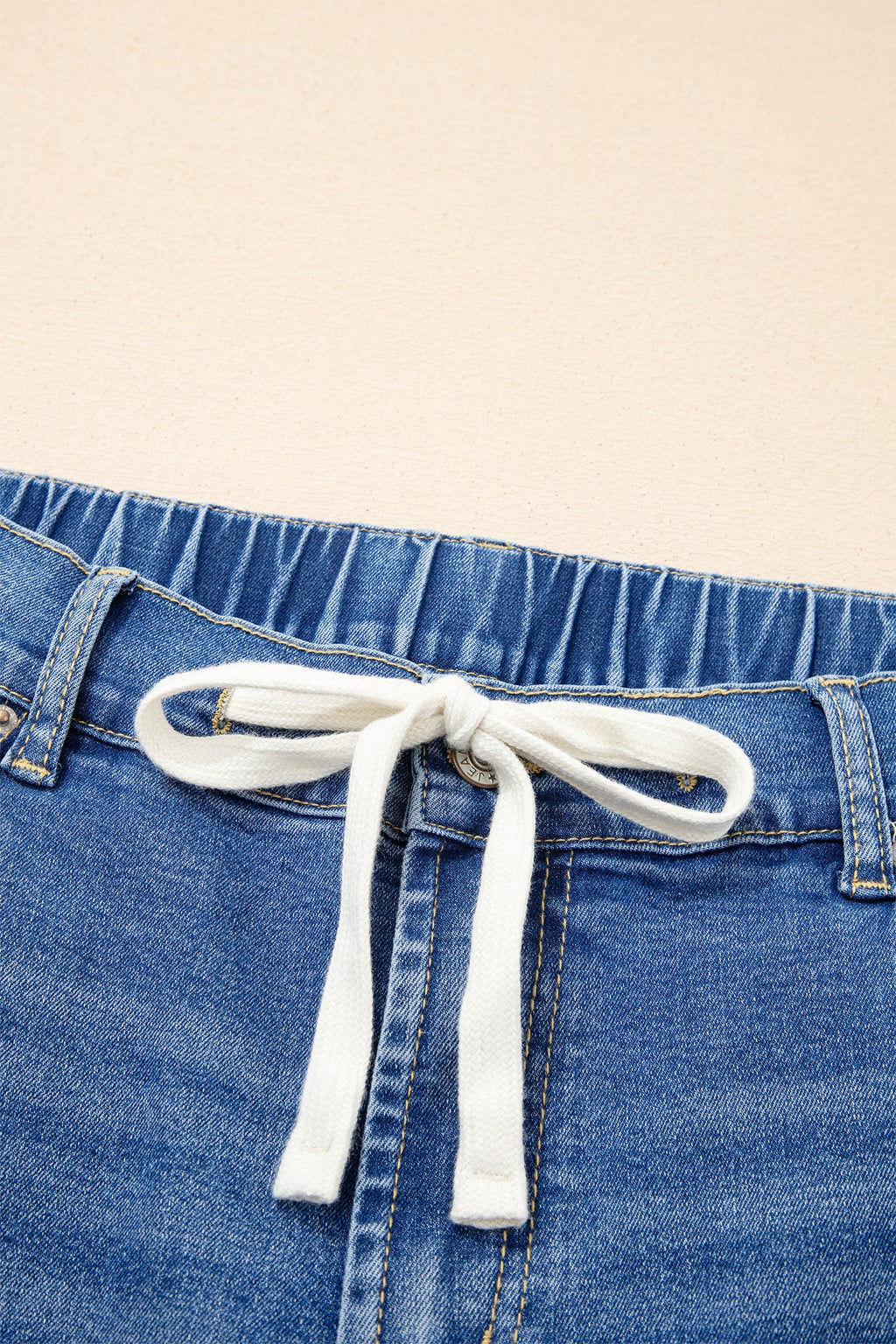 Light Blue Acid Wash Contrast Lace-up Plus Size Jeans