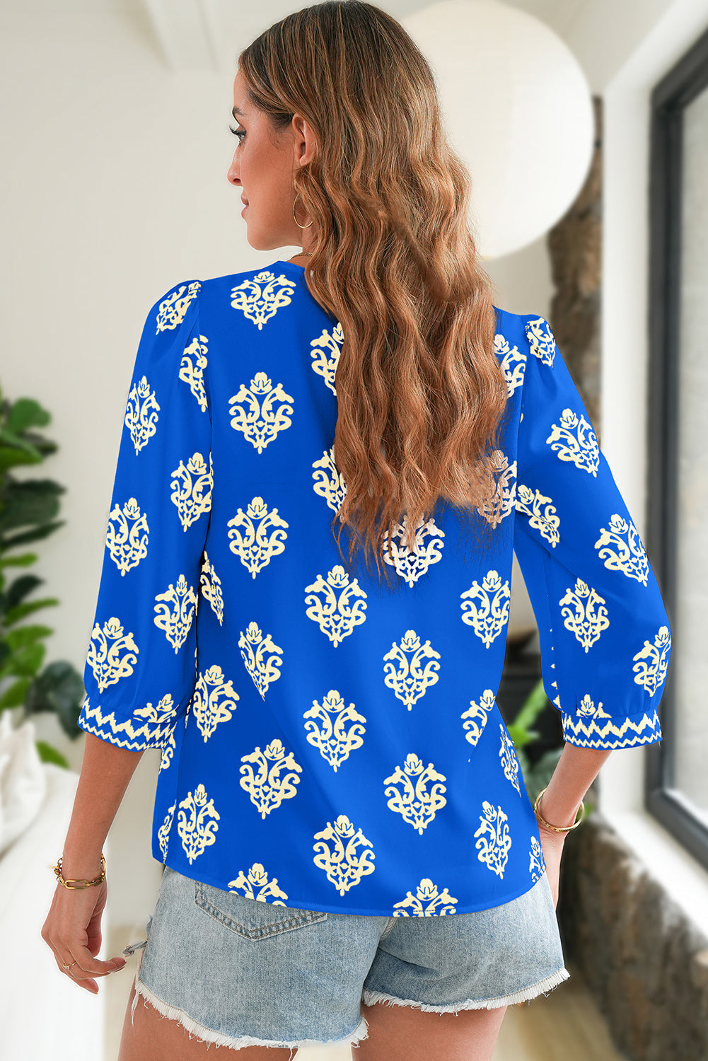 Green Damask Floral Print Contrast V Neck 3/4 Sleeve Blouse