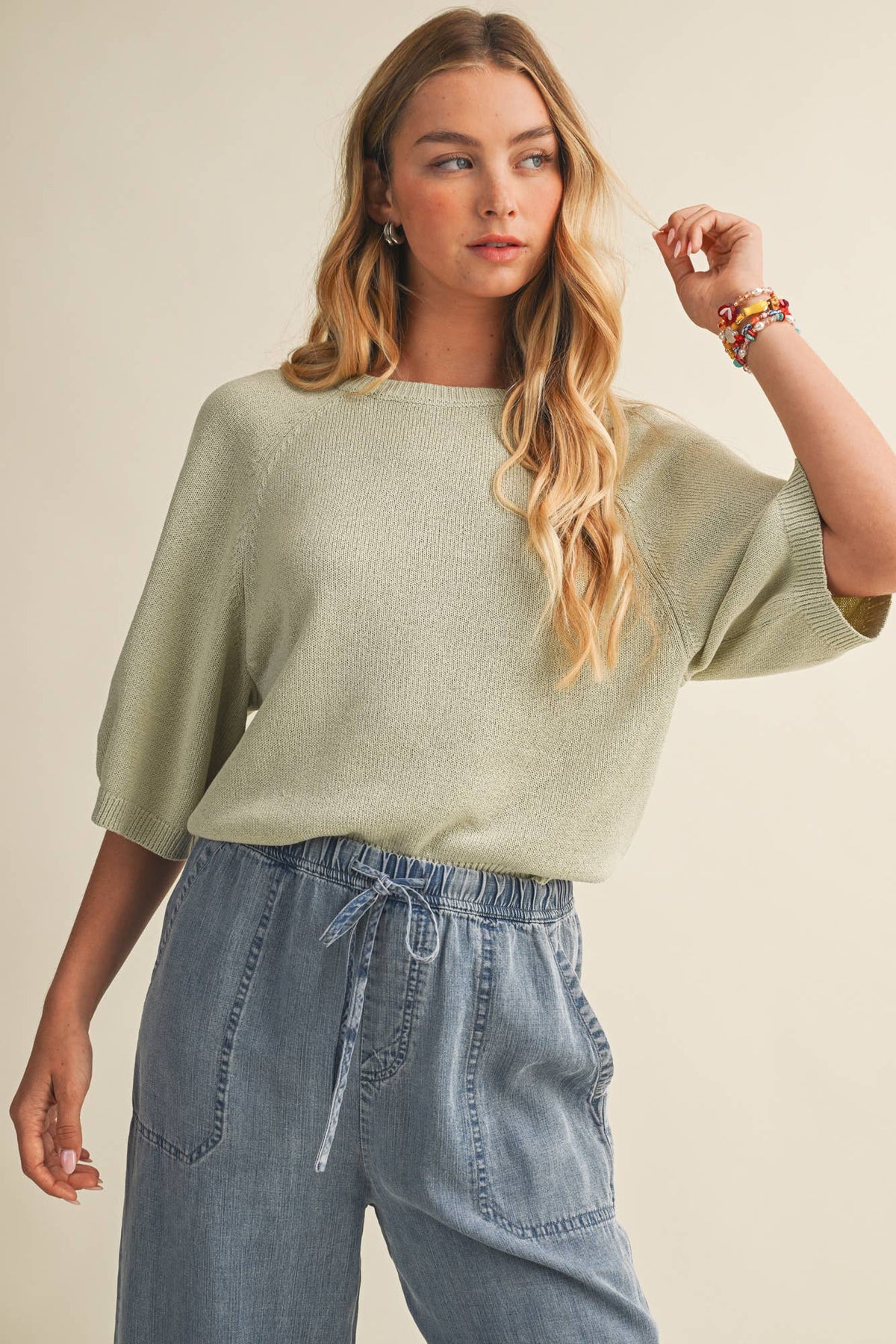 Blakely Raglan Sleeve Pullover