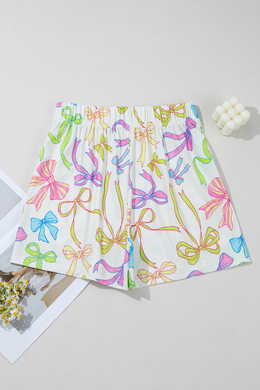 White Colorful Bow Print Pocket Shorts