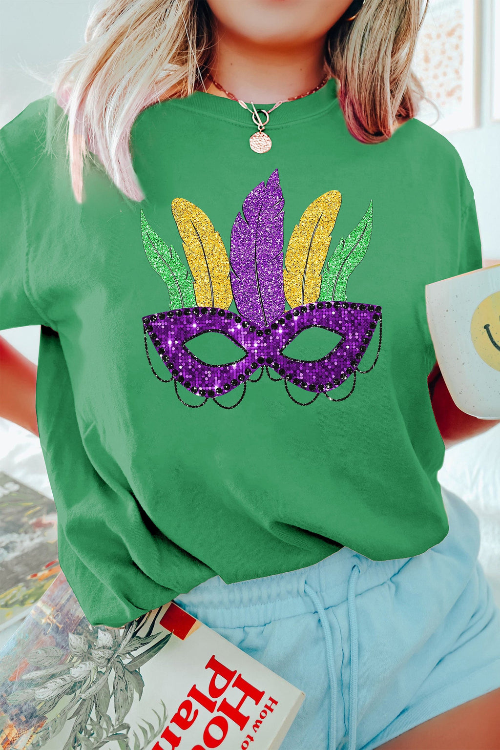 Black Glitter Mardi Gras Mask Graphic T Shirt