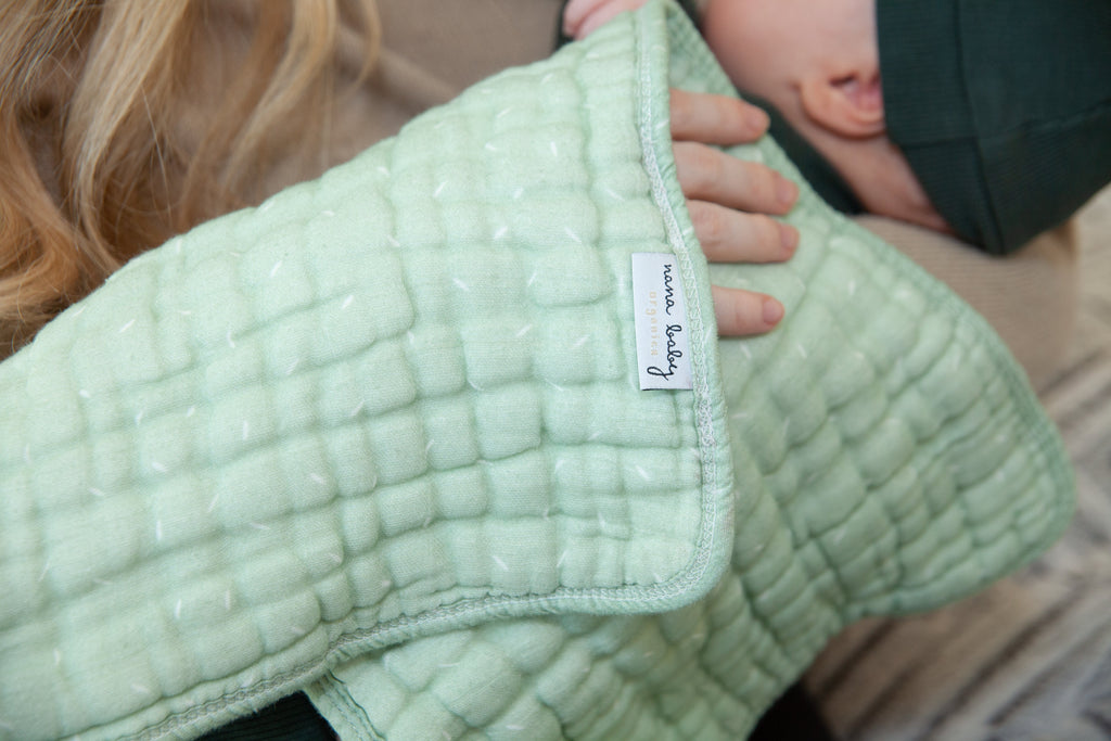 PREORDER - ORGANIC MUSLIN BURP CLOTHS, 3 PACK (PISTACHIO + CREAM)