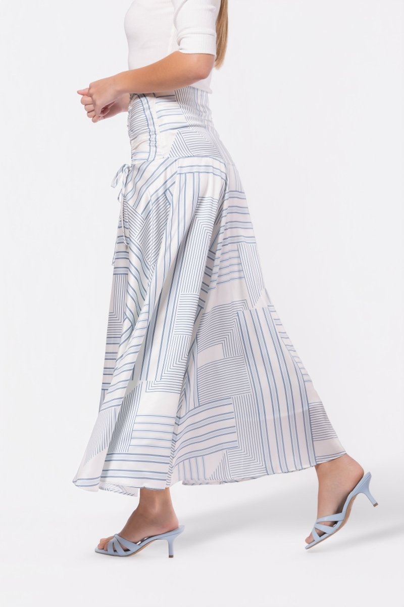 Aviana Skirt (White/Blue)