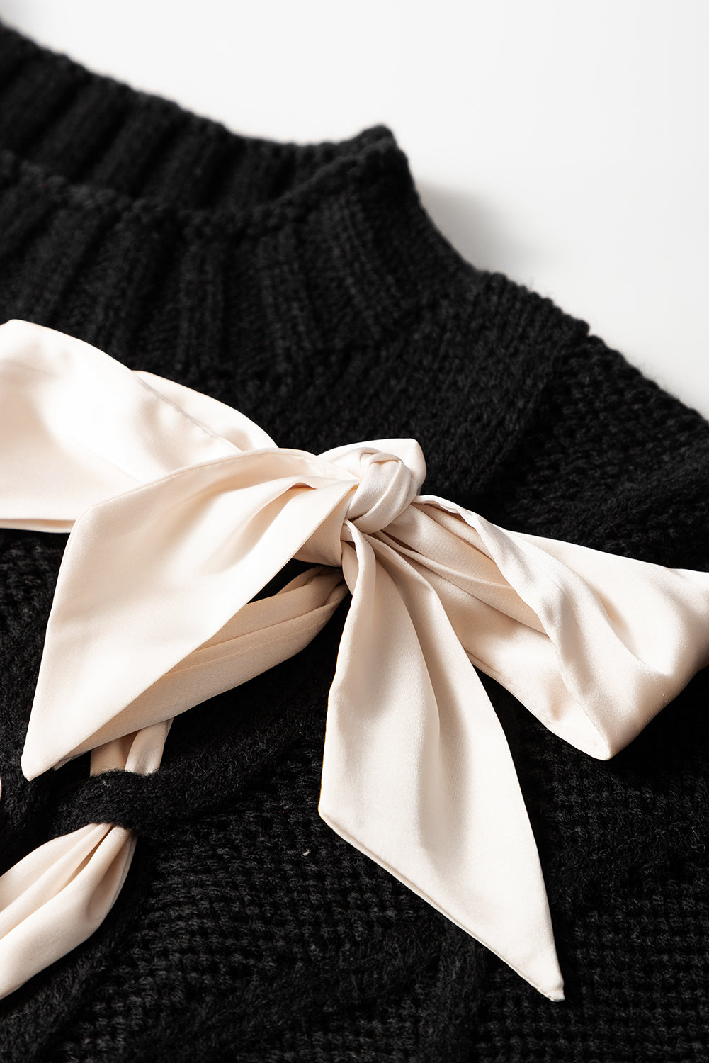 White Cable Knit Colorblock Satin Bowknot Short Sleeve Sweater