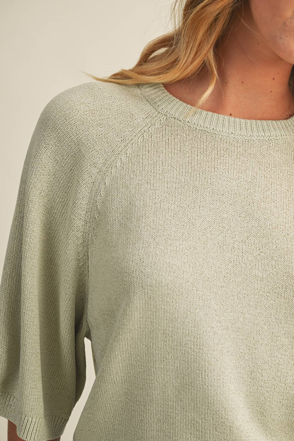 Blakely Raglan Sleeve Pullover