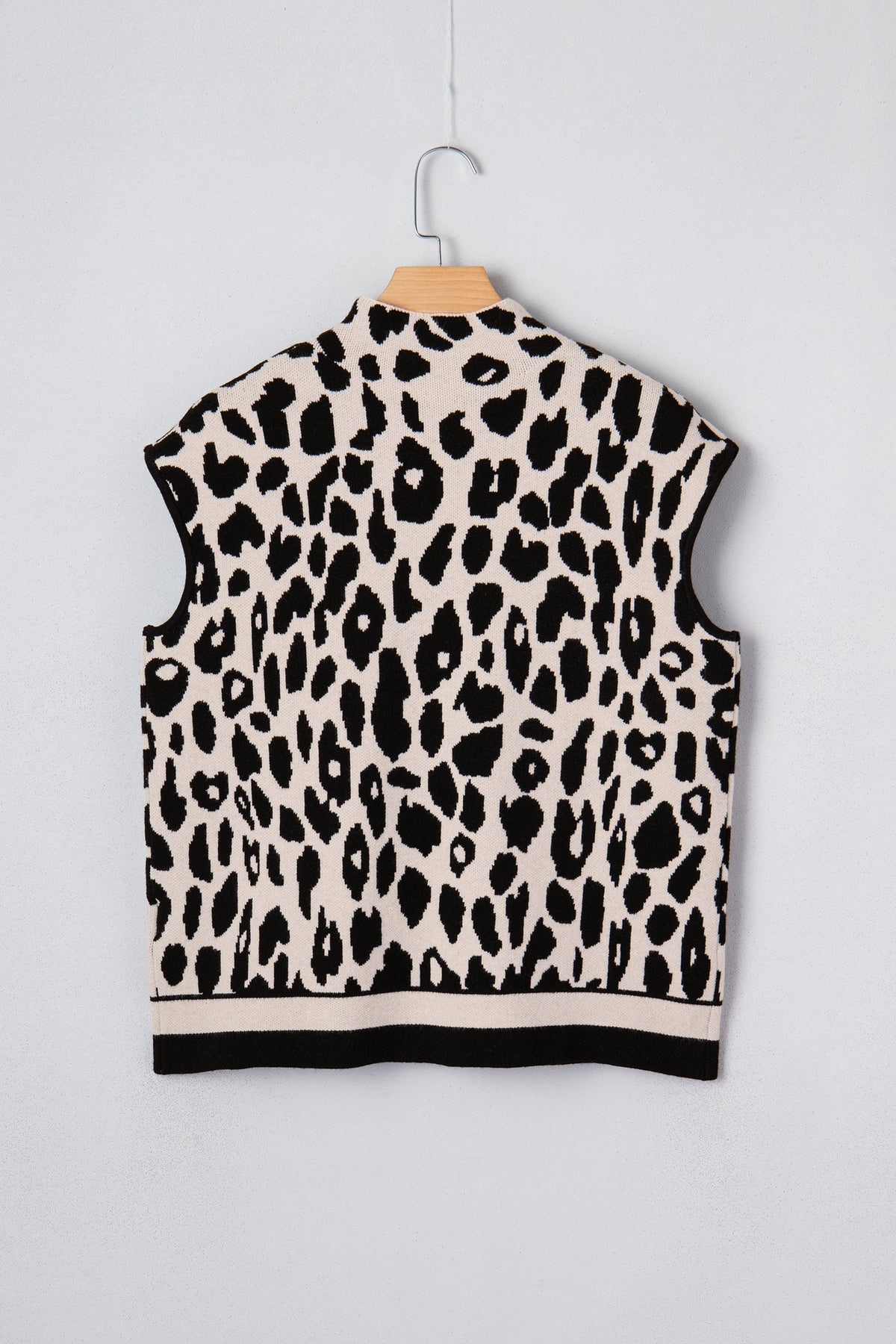 Black Leopard Print High Neck Short Sleeve Sweater