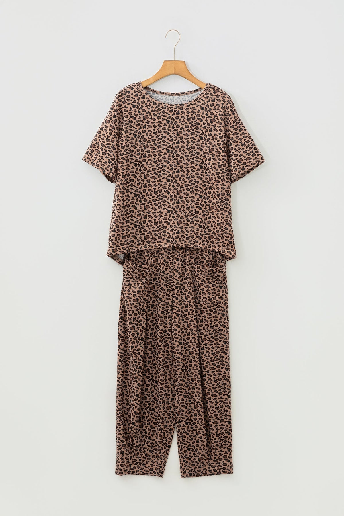 White Leopard High-Low Loose Tee Ankle Length Pants Set